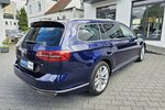 VW Passat Variant 2.0 TDI R-Line 4M Highline 360° 128.350 km 20.990 &euro; Löhne 32584