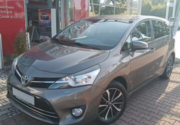 Toyota Verso 171.000 km 9.990 &euro; Brensbach 64395