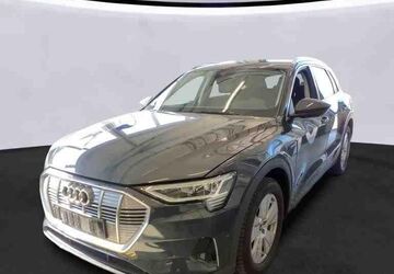 Audi e-tron 83.122 km 29.348 &euro; Hagen 58091