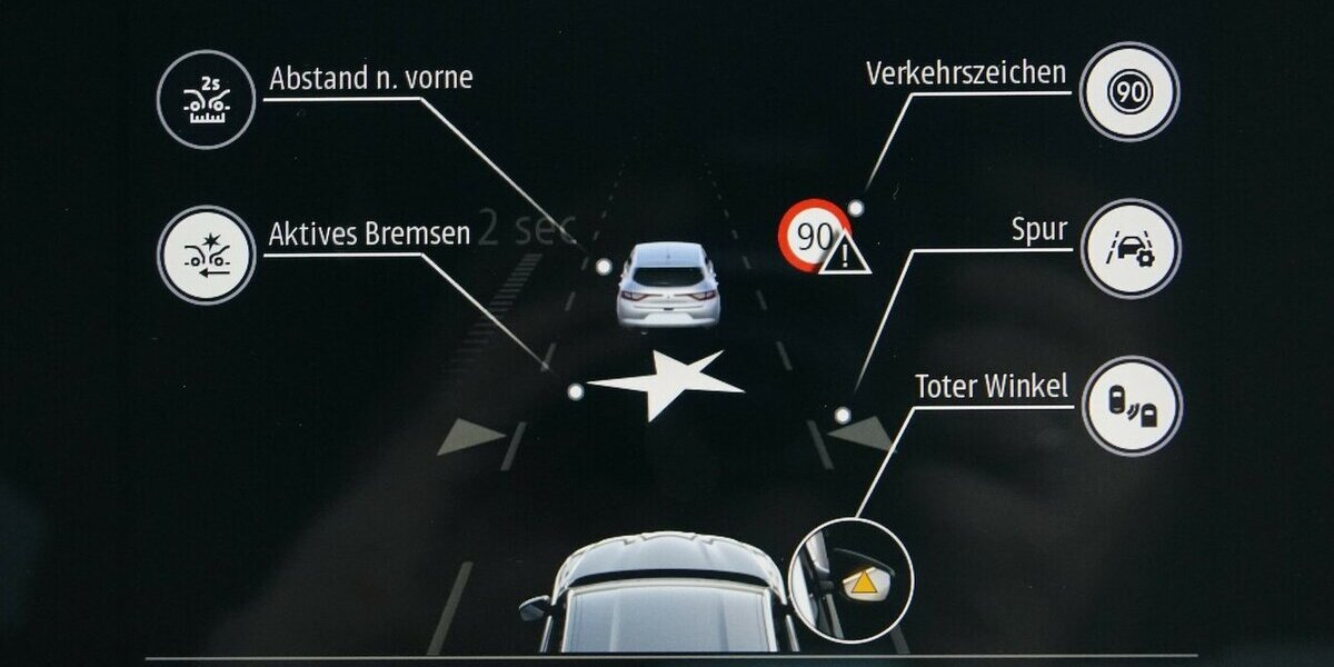 Renault Arkana Mild Hybrid TCe 140 EDC Techno Kamera 29.999 km 19.999 &euro; Lich 35423