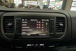 Opel Vivaro Cargo 1.5 D Edition M 1.Hand Sitzhzg 9.900 km 21.670 &euro; Lich 35423