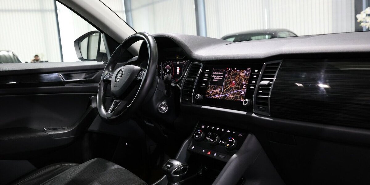 Skoda Kodiaq 2.0 TDI DSG STYLE / VIRTUAL-COCKPIT, LED 190.000 km 15.991 &euro; Hamm 59077