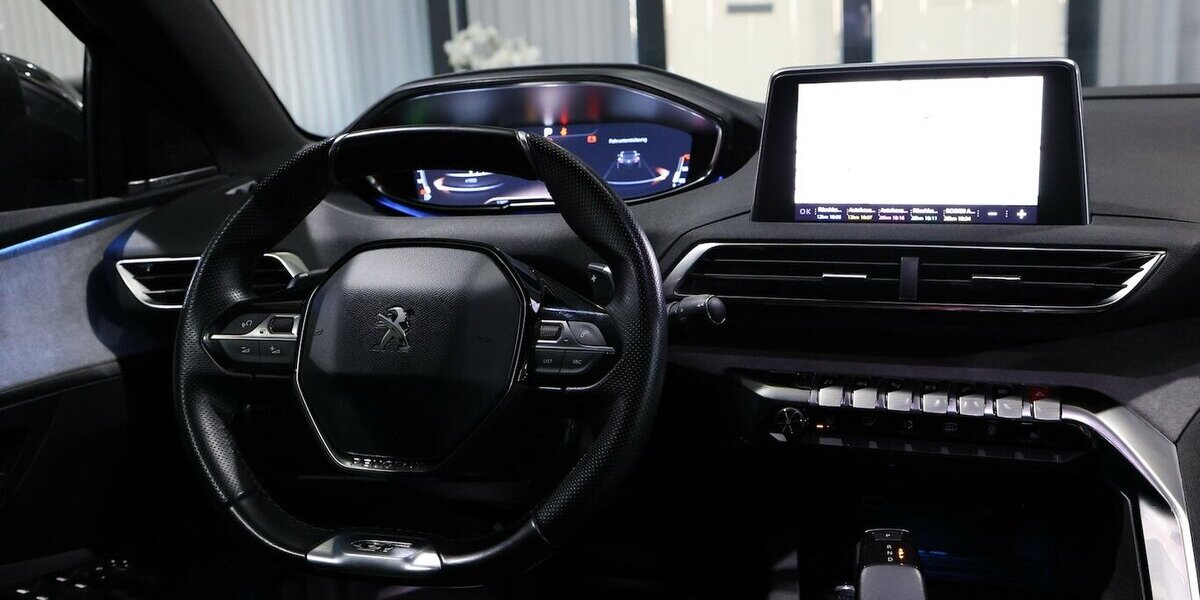 Peugeot 3008 2.0 BLUE-HDI 180 GT-LINE-SPORT / I-COCKPIT 138.000 km 15.555 &euro; Hamm 59077