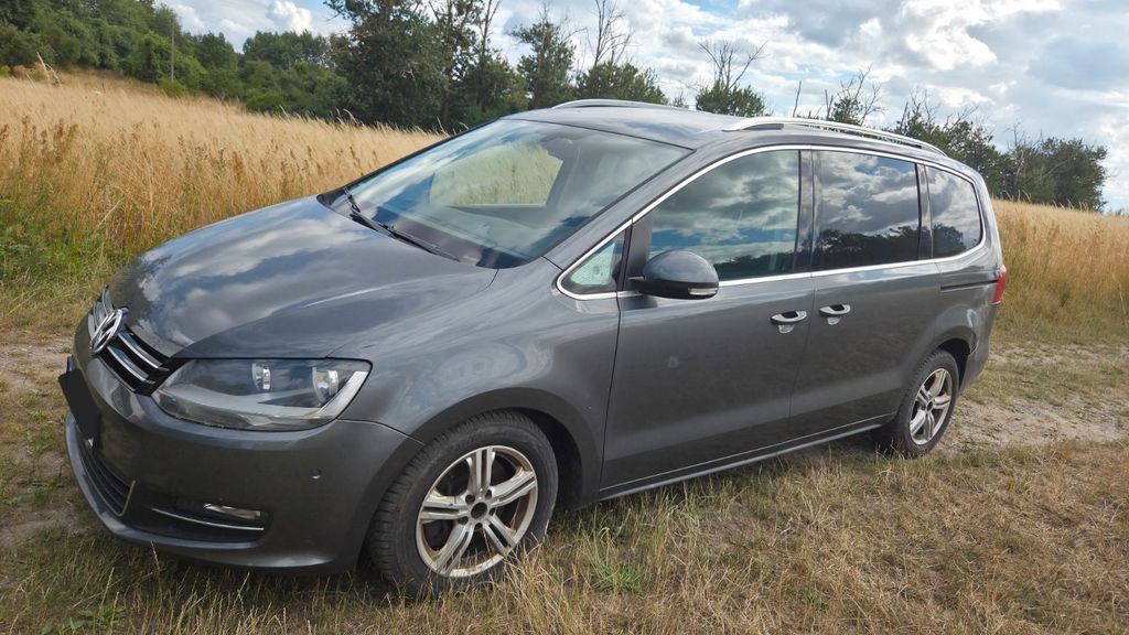 VW Sharan 283.000 km 6.550 &euro; Höhenland 16259