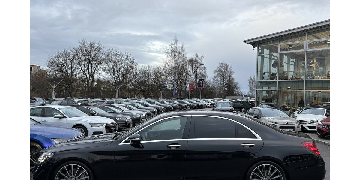 Mercedes-Benz S 400 d AMG/LANG/360°/BURMESTER/MASSAGE/MEMORY 130.114 km 53.900 &euro; Villingen-Schwenningen 78054