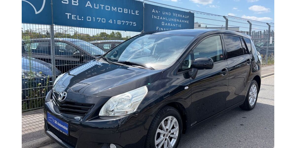 Toyota Verso 252.000 km 5.990 &euro; Hockenheim 68766