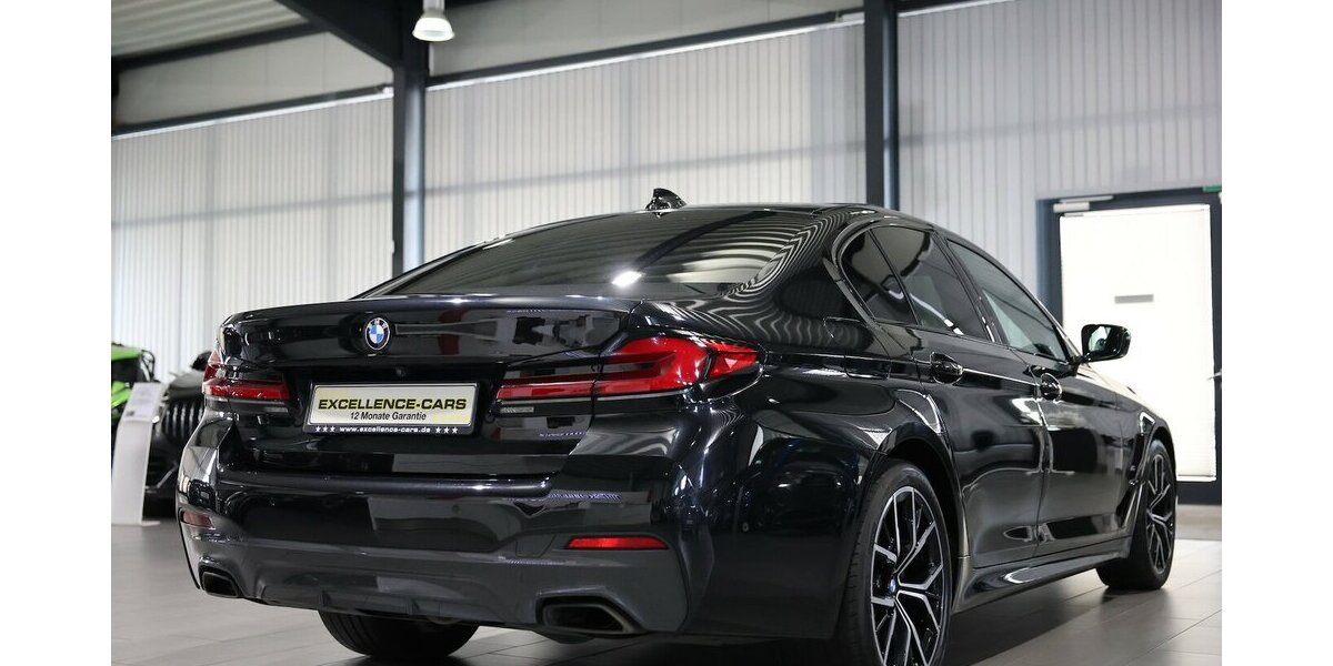 BMW 530d xDrive M-SPORT / SCHIEBEDACH,LASER,H/K,HUD 154.000 km 35.555 &euro; Hamm 59077