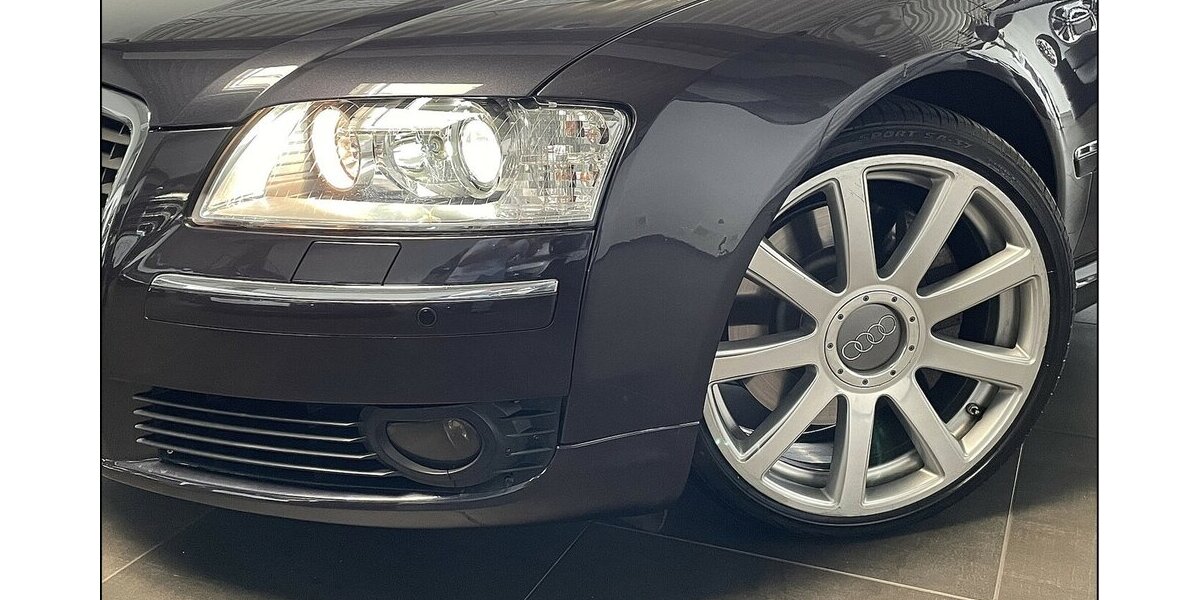 Audi A8 3.0 TDI qu Lang GSD Massage AHK ACC Softcl TV 215.000 km 11.999 &euro; Stade 21682