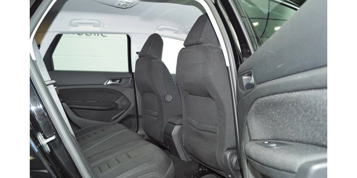 Peugeot 308 SW Allure BlueHDi 150 Motor Problem 193.000 km 1.890 &euro; Lich 35423