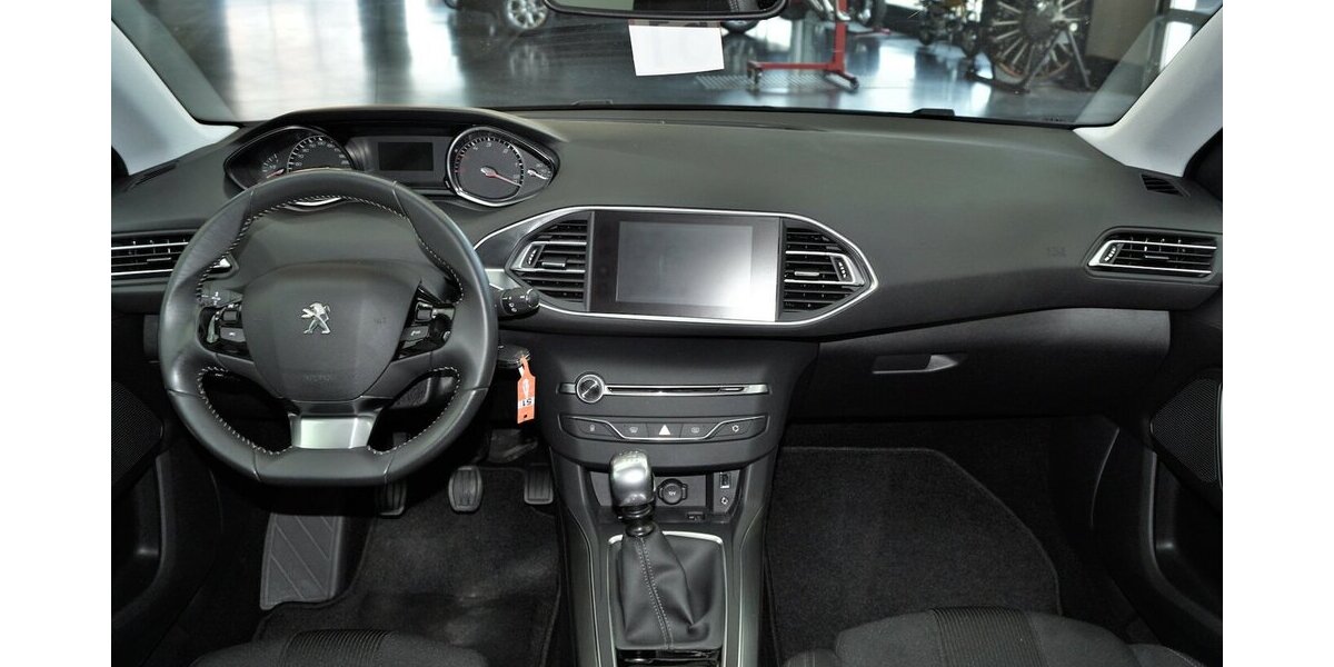 Peugeot 308 SW Allure BlueHDi 150 Motor Problem 193.000 km 1.890 &euro; Lich 35423