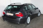 BMW 320D WM26: AHK ADVANTAGE/COMFORTPAKET 17ZOLL LMF 179.895 km 6.908 &euro; Köln 50858