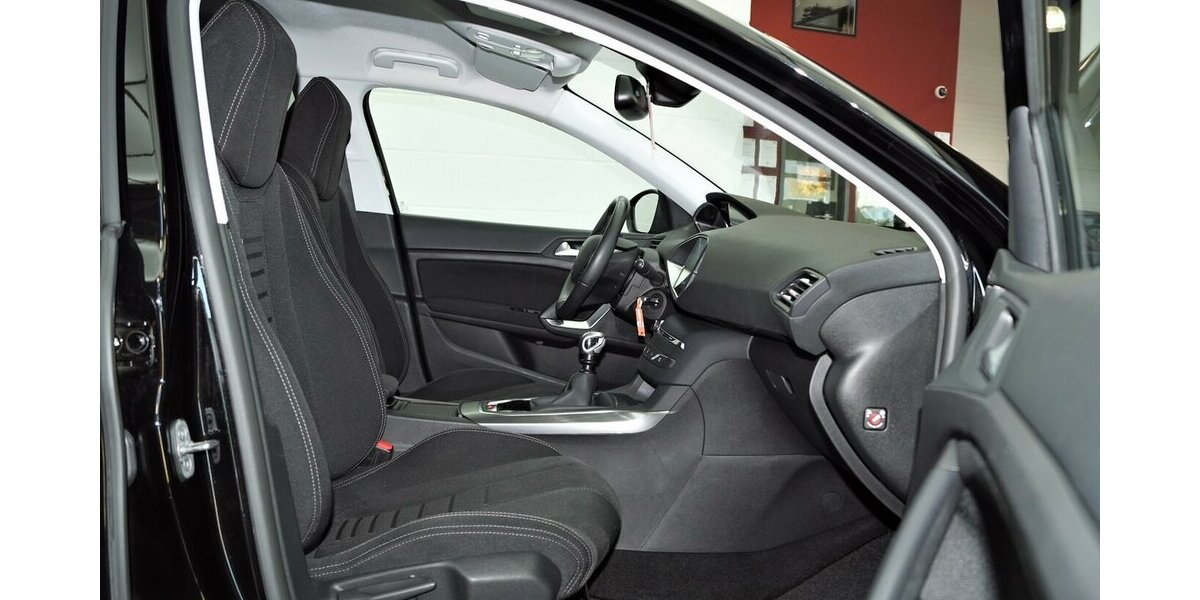 Peugeot 308 SW Allure BlueHDi 150 Motor Problem 193.000 km 1.890 &euro; Lich 35423