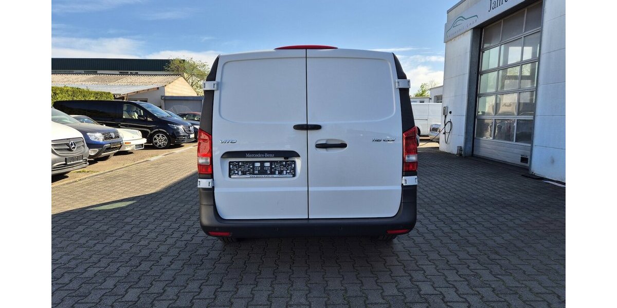 Mercedes-Benz Vito Tourer 114 CDI extralang Pro 2.te Schiebetür, 37.038 km 27.890 &euro; Rodgau 63110